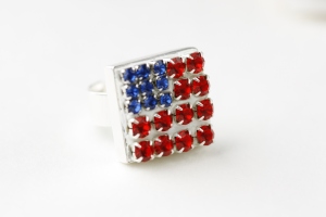 Eureka Crystal Beads Rhinestone American Flag Ring DIY